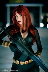 Crystal Graziano cosplay da Viúva Negra (Black Widow)