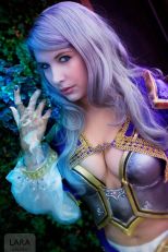 Lara Lunardi Cosplay sexy Jaina Proudmoore World of Warcraft cosplay gata